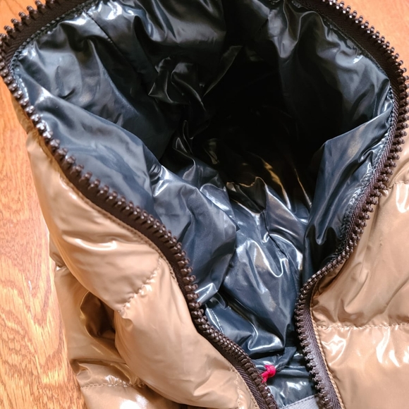 DUVETICA Men's Dionisio Shiny Nylon Jacket - Picture 3 of 4